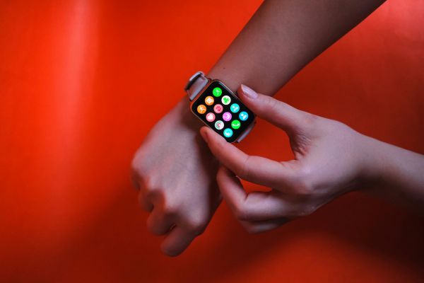 Luxury watches for women 2025